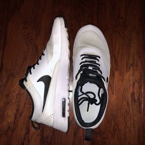 Women’s Air Max Thea